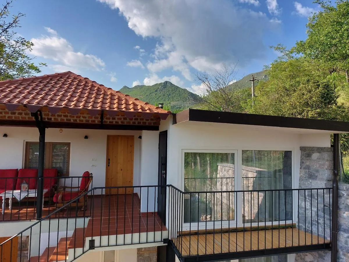 Guest house Vila Rira - Rrajce, Shebenik Perrenjas Albania