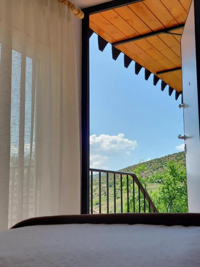 Vila Rira - Rrajce, Shebenik Perrenjas 0*,  Albania